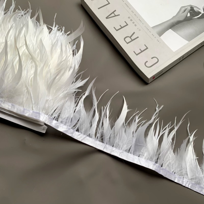 Nastro di Piume di Struzzo Col - Fringe Ribbon Sewing recensione e prezzo