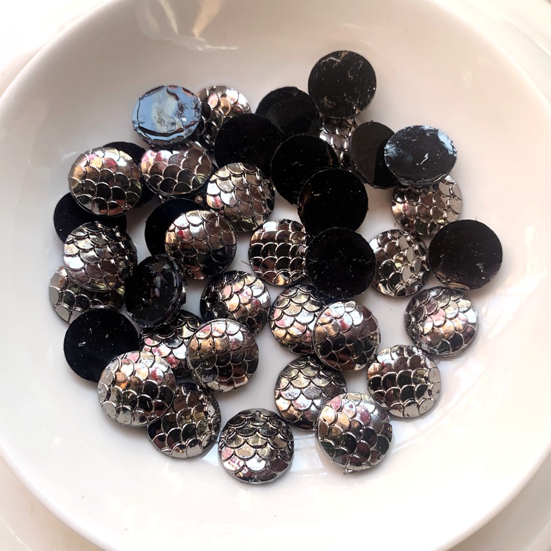 80 Pezzi 12mm Strass Neri in M - Embellishment Glue Craft recensione e prezzo